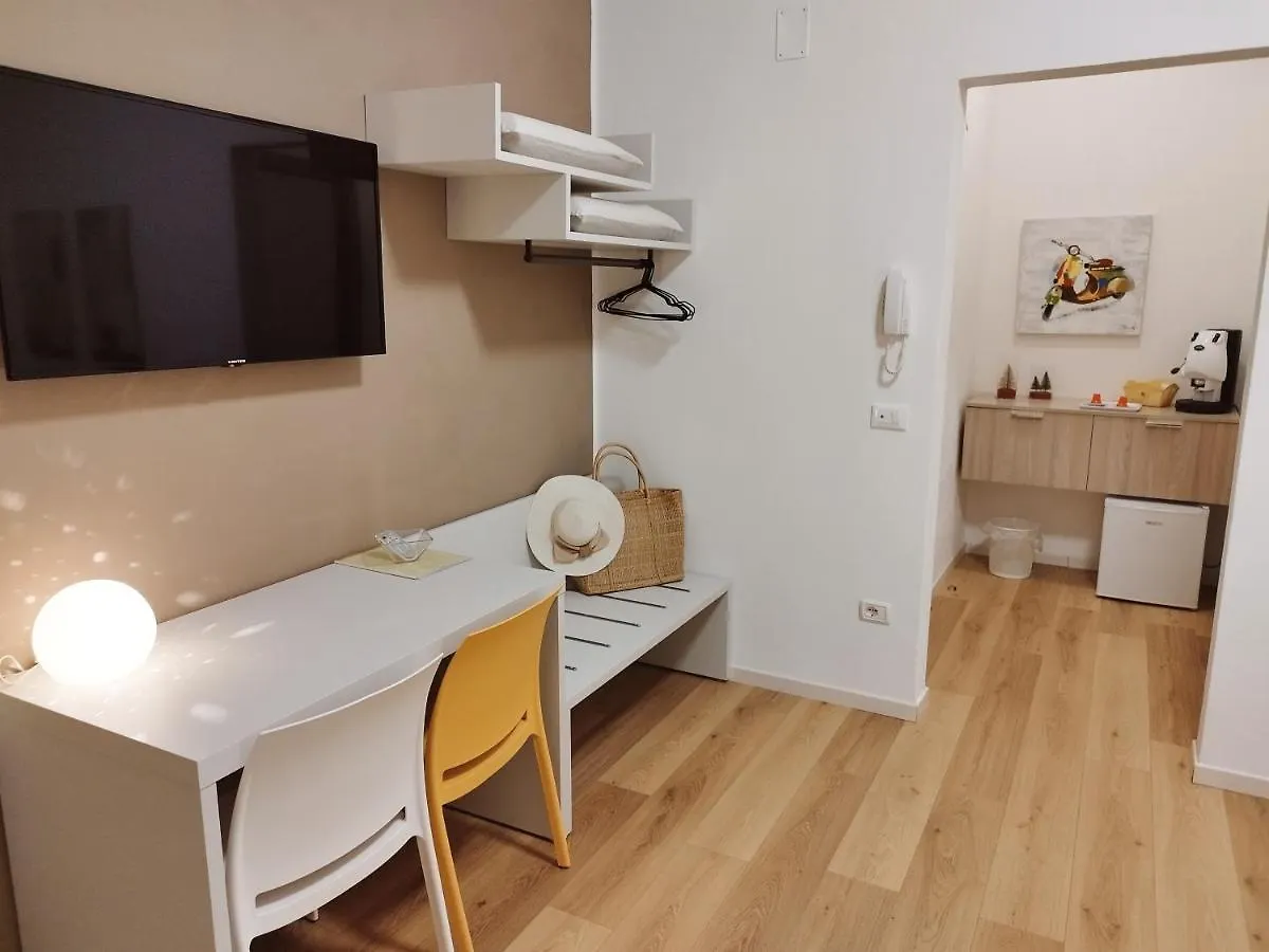 Alcamo Rooms 1 piano con garage privato Affittacamere