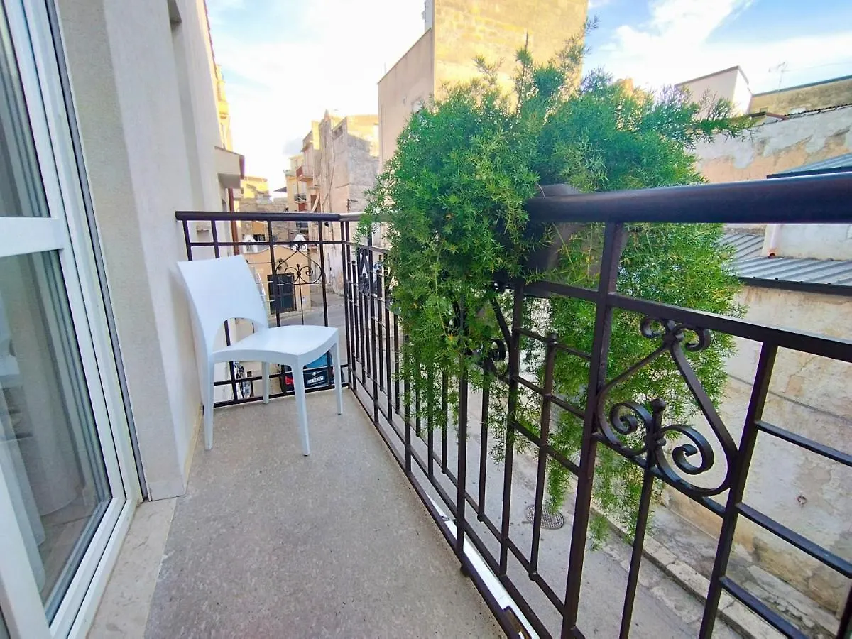 Alcamo Rooms 1 piano con garage privato